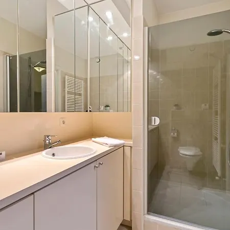 Huswell - Cozy Apartment With Sea-View 1 Min From Beach Apartament