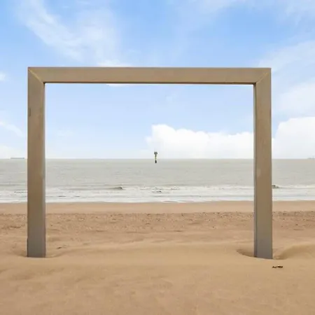Huswell - Cozy Apartment With Sea-View 1 Min From Beach